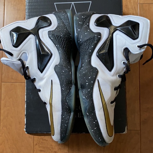 Nike Kids Lebron 13 Size 7Y - Picture 6 of 10